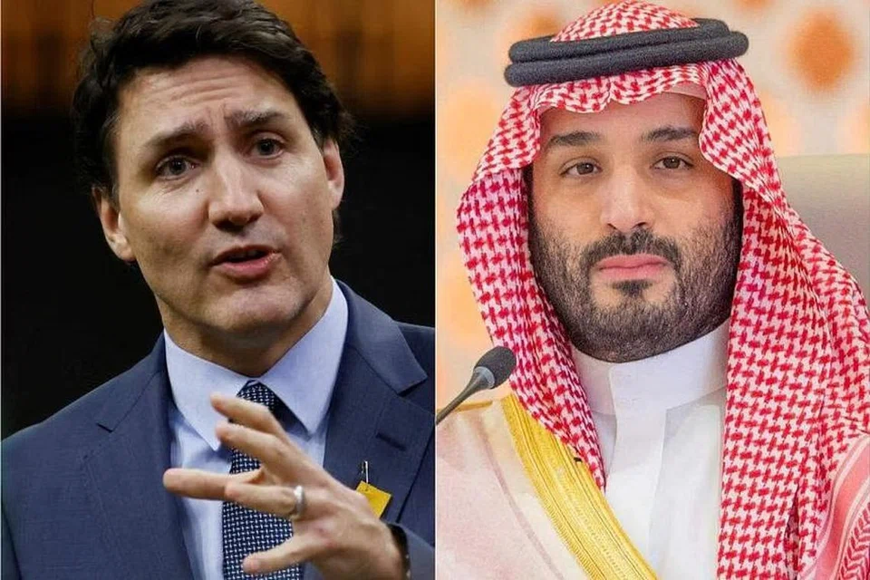 PULIH HUBUNGAN: Perdana Menteri Canada Justin Trudeau (kiri) dan Putera Mahkota Saudi Mohammed Salman bertemu pada November 2022, di luar Sidang Puncak Apec di Thailand.