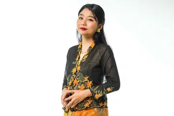 NUR SARAH ADRIANA: Ketepikan rasa gentar bertanding di sisi wakil Singapura ke pentas dunia demi pendedahan dan pengalaman baru. - Foto FORTRESS EVENTS 