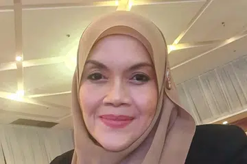 TIDAK MAHU SEMANGAT RUNTUH: Datuk Aishah akui dirinya sensitif dan enggan melayan komen warganet yang meruntuhkan semangat.