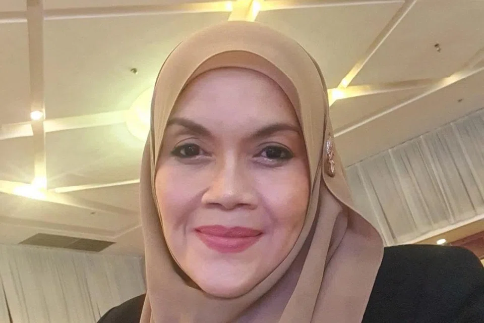 TIDAK MAHU SEMANGAT RUNTUH: Datuk Aishah akui dirinya sensitif dan enggan melayan komen warganet yang meruntuhkan semangat.