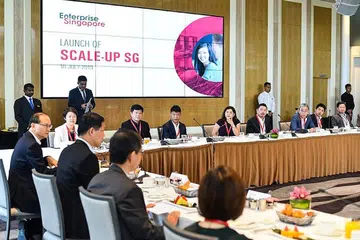 SKIM BANTU TINGKATKAN PERNIAGAAN: Encik Lee menggalak lebih ramai syarikat tempatan untuk mengambil peluang berkembang seperti dengan mengikuti program yang diperkenalkan pemerintah, Scale-up SG. - Foto ENTERPRISE SINGAPORE