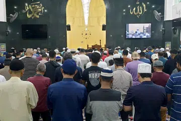 IKHLAS KEPADA ALLAH: Keikhlasan yang tulus dan kesucian niat adalah kunci utama dalam setiap amal ibadah. Setiap amal yang dilaksanakan haruslah diniatkan untuk Allah swt sahaja dengan sepenuh keyakinan akan keesaan-Nya dan kekuasaan-Nya dalam mengendali urusan kita dengan sebaiknya.