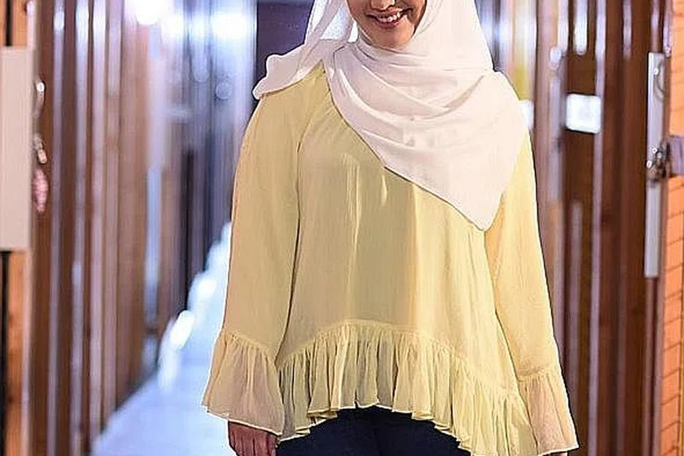 SILATURRAHIM: Ainon Talib mengatakan tahun ini sering dikelilingi keluarga dan beliau menyedari kepentingan hubungan. - Foto ihsan AINON TALIB