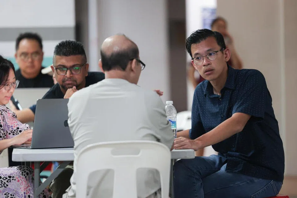 PAP, Sesi Bertemu Penduduk, WP