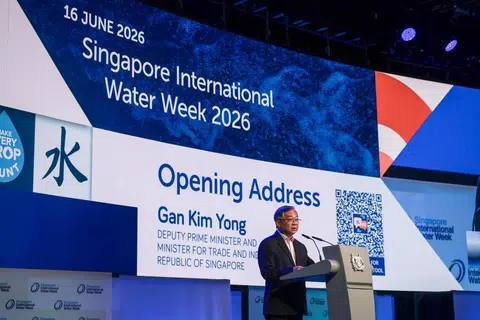 Timbalan Perdana Menteri merangkap Menteri Perdagangan dan Perusahaan, Encik Gan Kim Yong, semasa acara pelancaran Minggu Air Antarabangsa Singapura (SIWW) di Pusat Konvensyen dan Ekspo Sands pada 16 Jun.