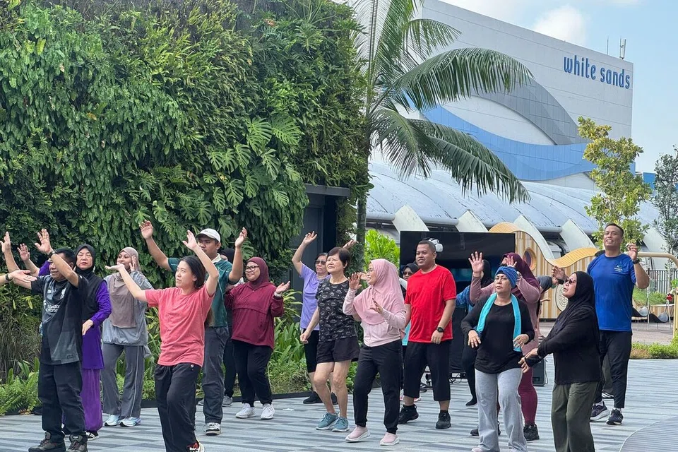 Siti Aminah Osman, Cik Salbiah Osman