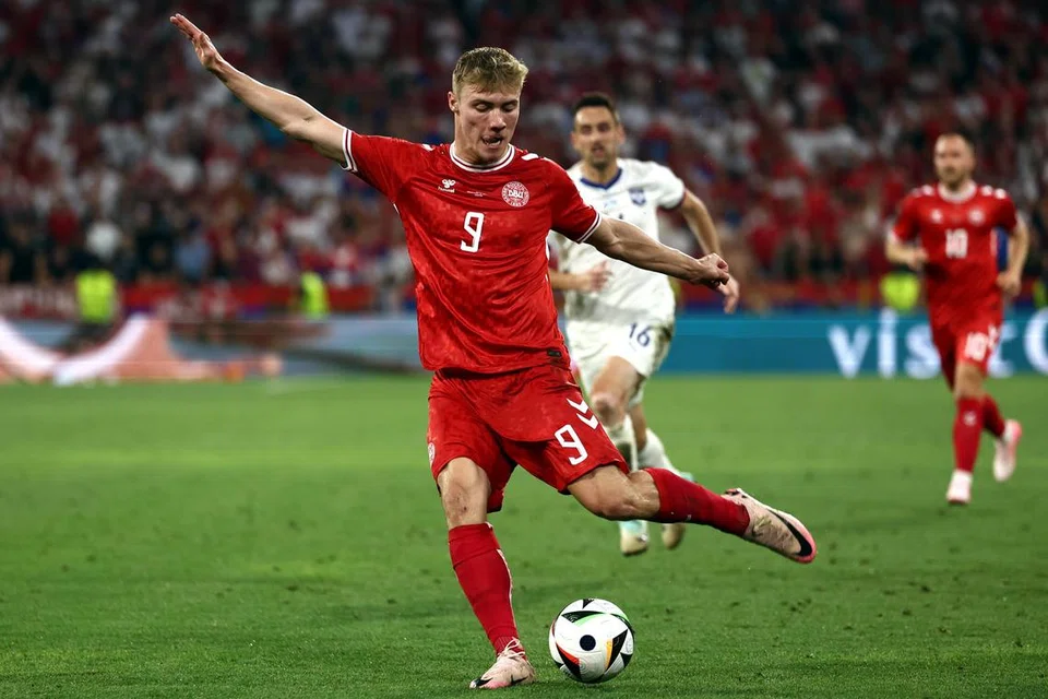 Penyerang Denmark, Rasmus Hojlund, berkata siapa yang menjaringkan gol tidak penting. Apa yang penting ialah kemenangan bagi Denmark.