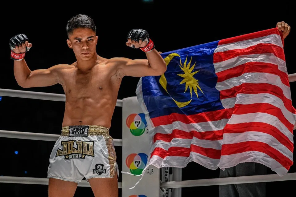 Pada usia 18 tahun, atlet seni mempertahankan diri asal Malaysia, Muhammad Johan Ghazali Zulfikar atau Jojo, bakal berentap semula dalam gelanggang ONE Championship mulai 7 Jun.