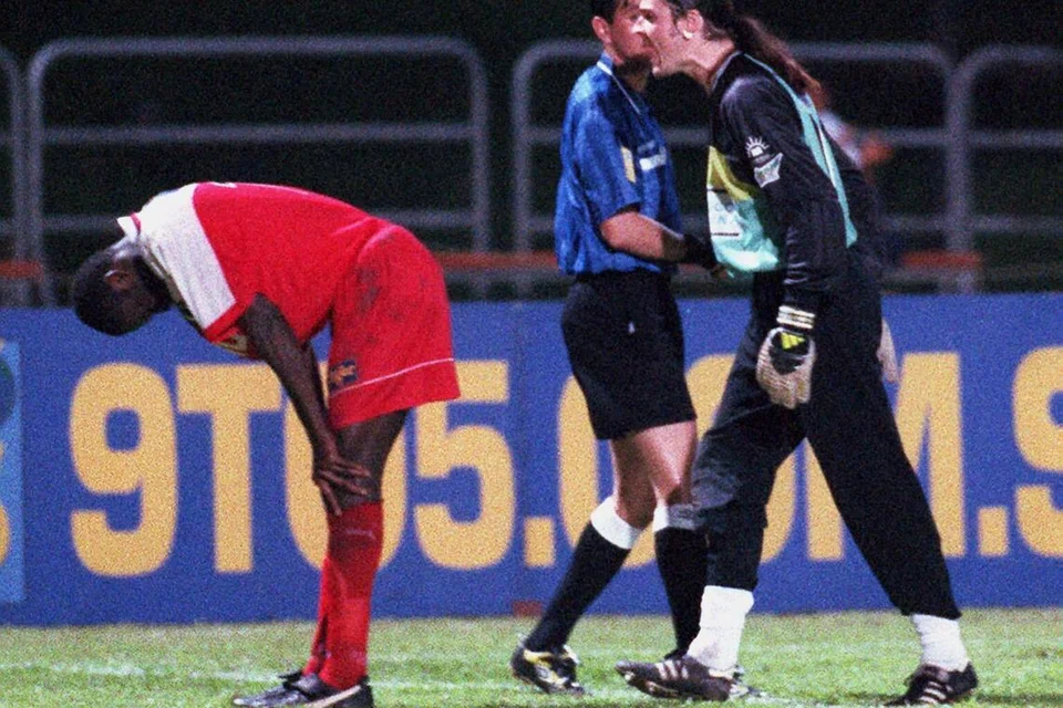  Lutz Pfannenstiel, Geylang United, Geylang International 