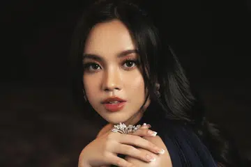 Lyodra menghembuskan emosi mendalam dalam lagu terkininya, ‘Tak Selalu Memiliki’.