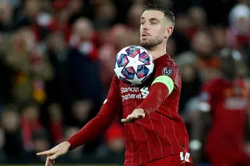 USAHA MURNI: Mengumumkan inisiatif  yang dinamakan #PlayerTogether (Pemain Bersama), pemain Liga Perdana England mahu membantu petugas barisan hadapan NHS memerangi wabak koronavirus. Mereka berharap dapat mengumpulkan £4 juta ($7.08 juta) daripada usaha  ini.