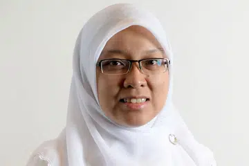 DR INTAN AZURA MOKHTAR: Ingin tahu tentang perwakilan ahli akademik warga asing dan setempat di universiti di sini
