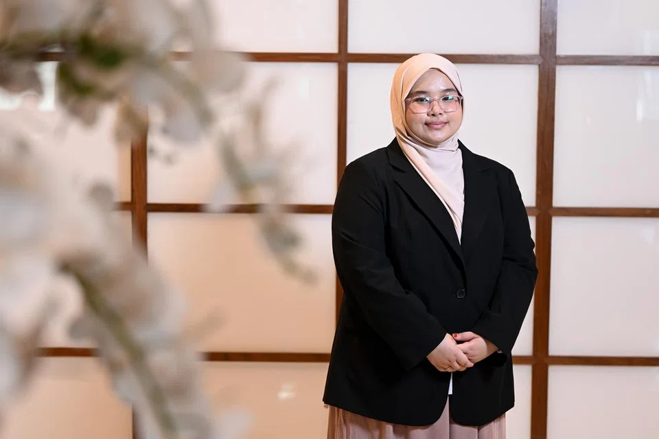 Saqina Qamilia Suwandi, biasiswa muis