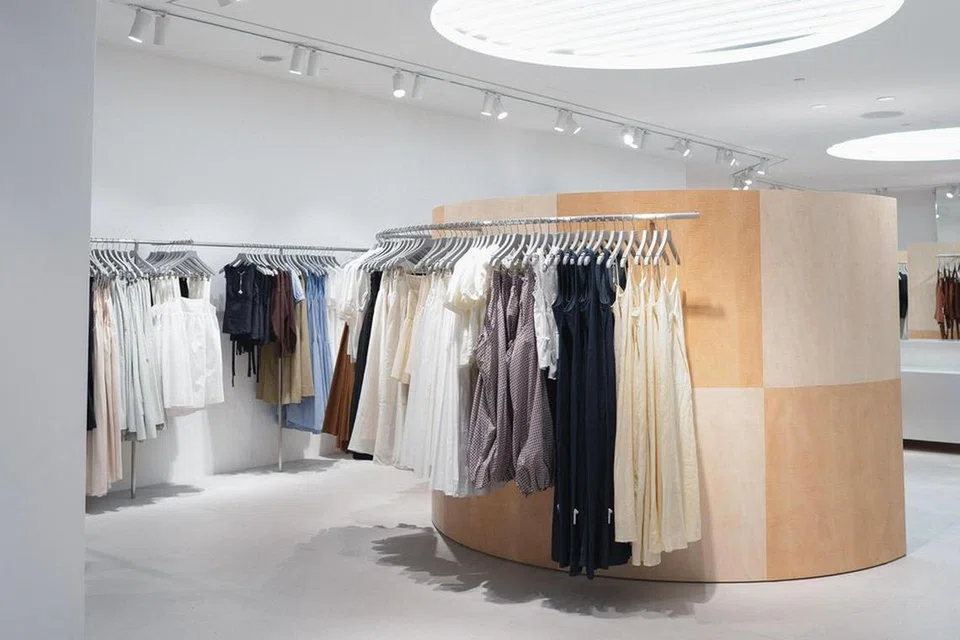 The Editor’s Market, Great World, outlet