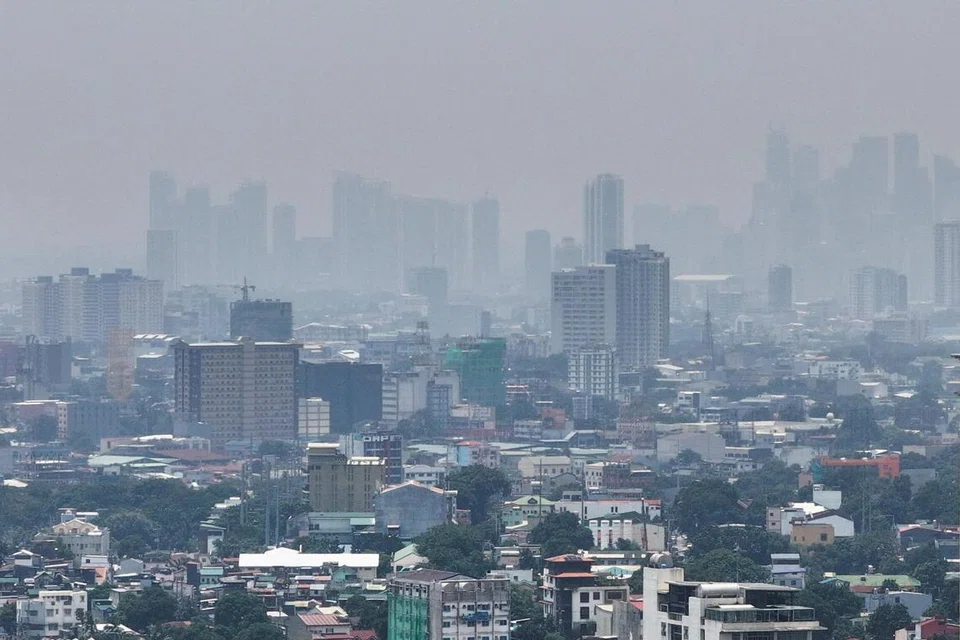 Jerebu, Indonesia, merebak ke Filipina