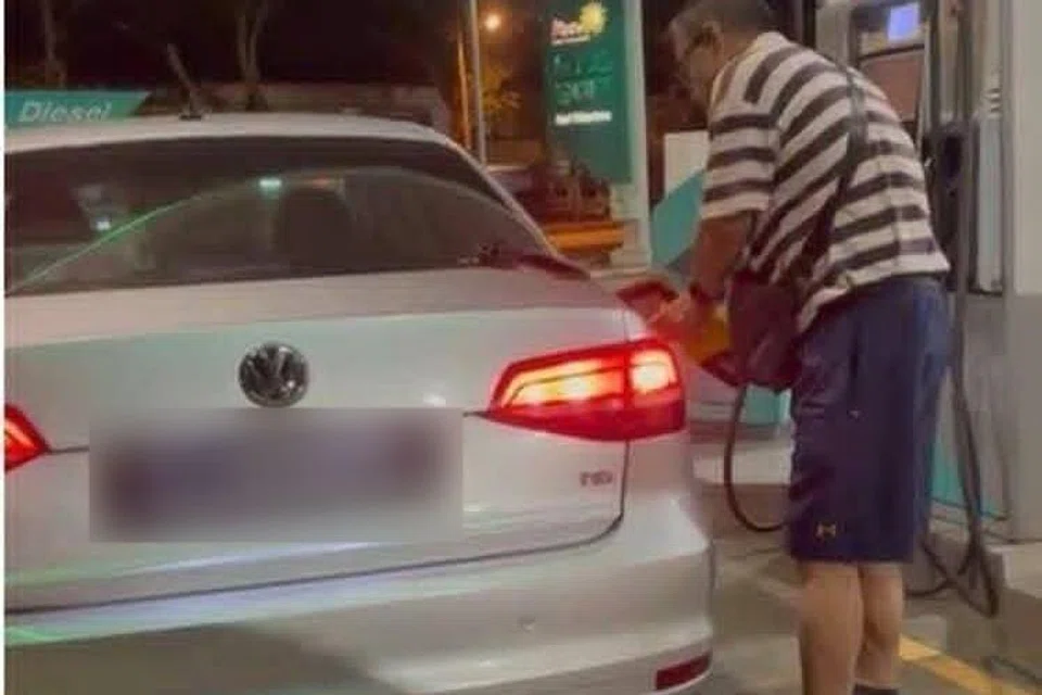 ron95, minyak, singapura, malaysia