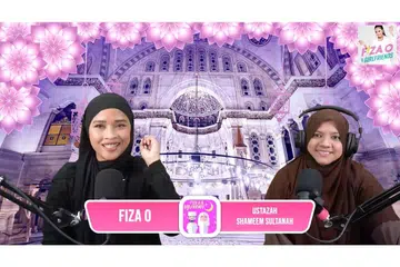 SEMBANG DAKWAH: Ustazah Shameem Sultanah (kanan) menjadi asatizah undangan dalam program bual bicara online 'Cakap Masjid Bersama Fiza O', anjuran Masjid Al-Amin dan Youtuber, Cik Fiza O. - Foto MASJID AL-AMIN