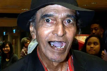 UZUR: Abdul Rashid Yahaya yang lebih dikenali dengan nama Mat Sentol kelihatan riang dalam foto yang diambil pada 2014. - Foto fail