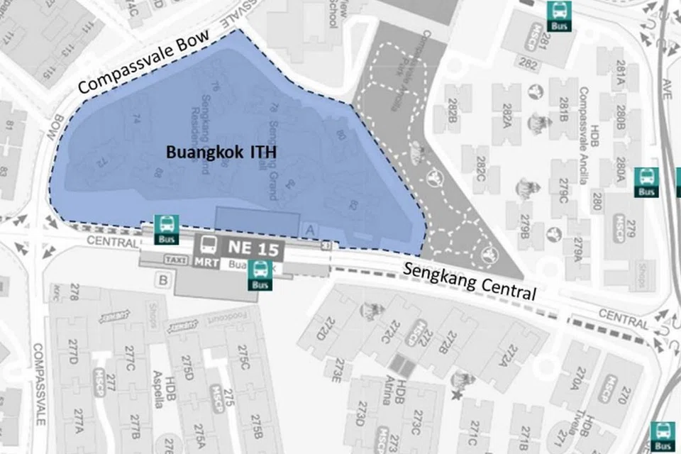 Pusat Pertukaran Bas Buangkok, yang diuruskan oleh pengendali pengangkutan SBS Transit, akan disepadukan dengan stesen MRT Buangkok dan pusat beli-belah, Sengkang Grand Mall.
