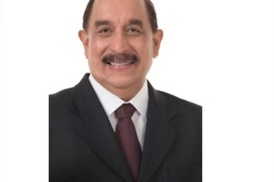 Presiden Dewan Perniagaan dan Perusahaan Melayu Singapura (DPPMS), Encik Farid Khan