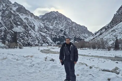 Taman Nasional Ala-Archa menampilkan laluan ‘hiking’ dan pemandangan pergunungan memukau berdekatan Bishkek, Kyrgyzstan.