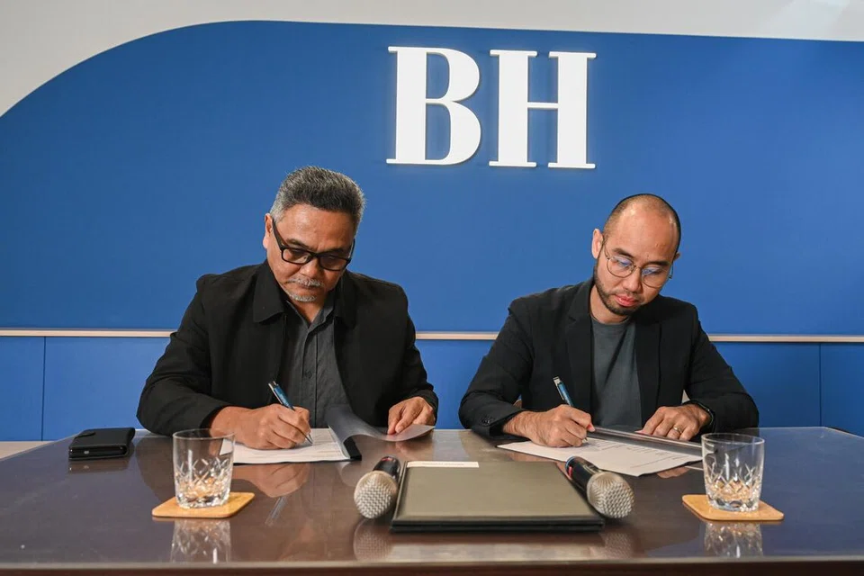 Singapore, Berita Harian, AMP, dermasiswa, bursary