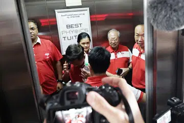  Sani Ismail, Sumarleki Amjah,  Stephanie Tan , Dr Tan Cheng Bock,  Jeffrey Khoo 