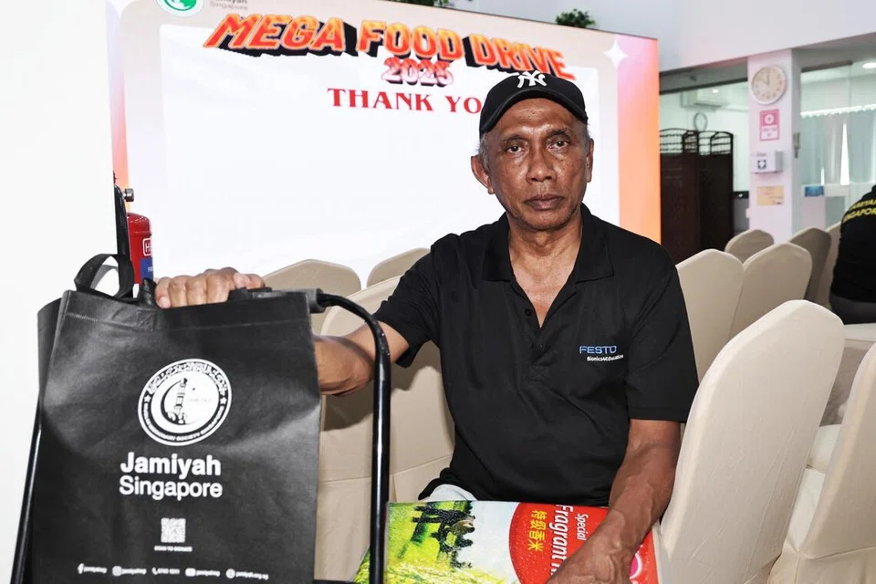 Encik Uthuman Packir Mastan Mohamed Aly