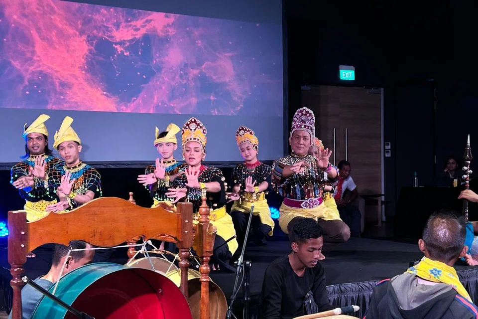 mak yong, seni tradisional Kelantan