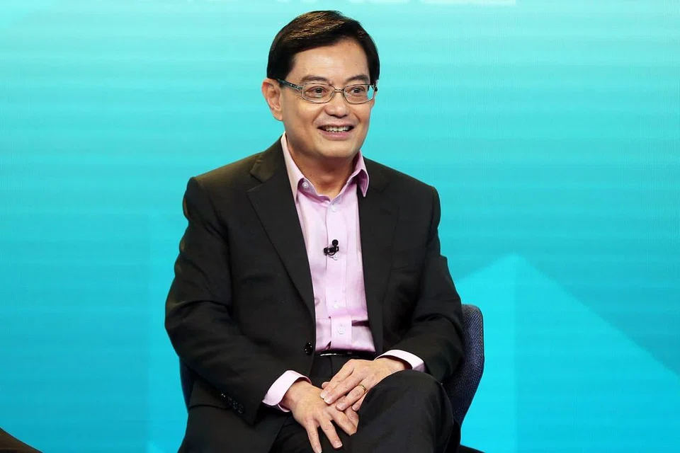 BANTUAN TAMBAHAN: Timabalan Perdana Menteri Encik Heng Swee Keat sewaktu sesi perbincangan meja bundar bagi Belanjawan 2020 pada 11 Mac lalu. - FOTO: KELVIN CHNG 