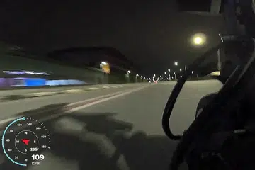 UBAH SUAI E-SKUTER: Video ini dimuat naik dengan kapsyen menyatakan e-skuter Dualtron Ultra ini mempunyai kelajuan sekitar 65kmh sebelum dilengkapi dengan motor Extreme III G4.