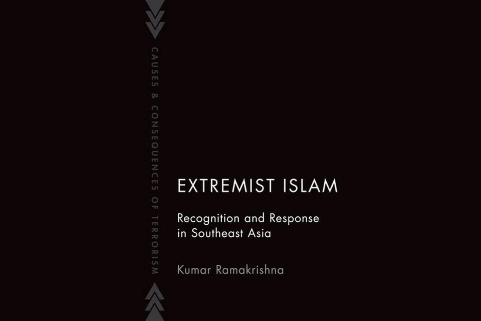 KAJI EKOSISTEM IDEOLOGI: Buku kaji ekstremis di Asia Tenggara galak tumpuan juga diberi kepada ekosistem ideologi lebih meluas yang melibatkan individu, tempat dan wadah yang membolehkan kumpulan ancaman terus berleluasa. - Foto SEKOLAH PENGAJIAN ANTARABANGSA S. RAJARATNAM, NTU