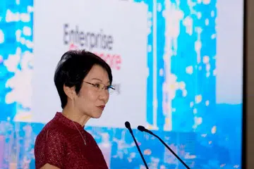 Grace Fu, Afrika, peluang pelaburan