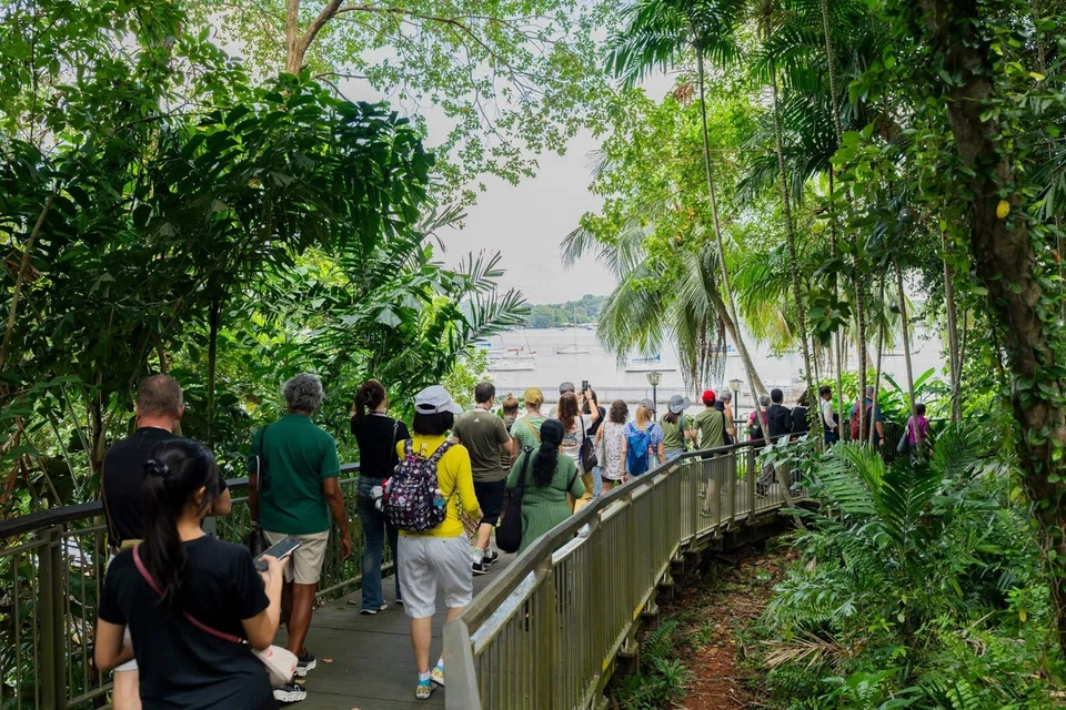 Jejaki lokasi perang dan sudut kurang diterokai di Changi sambil mempelajari sejarah lama Singapura menerusi jejak warisan, ‘Journey to the East: Changi Heritage Trail’ anjuran Muzium dan Gereja Kecil Changi.