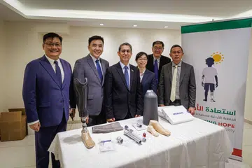 Profesor Madya Dr Muhammad Faishal Ibrahim, prosthetic, gaza, jordan, palestine