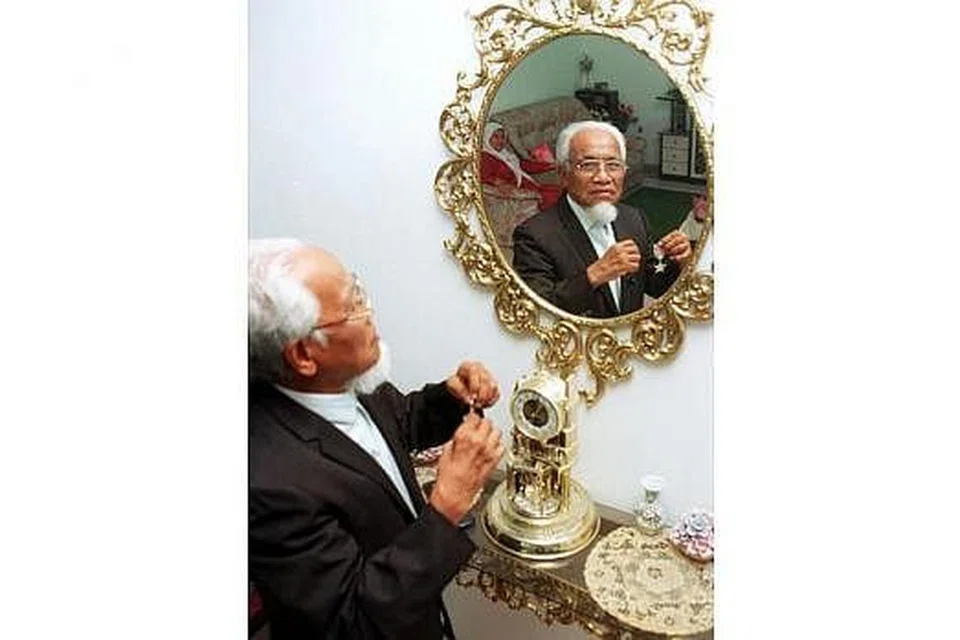 TUAN HAJI MOHD YATIM DOHON: Dalam kalangan masyarakat Melayu/Islam, beliau dilihat sebagai tokoh pemimpin yang berwibawa, teguh dalam mengejar cita-cita membangun masyarakatnya. - Foto