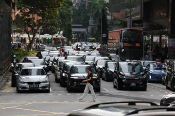 Ini adalah kali pertama premium Sijil Hak Memiliki Kenderaan (COE) turun secara menyeluruh sejak Jun.