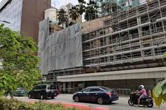 MASIH PERLU BANTUAN: Sebanyak $300,000 masih lagi diperlukan bagi peningkatan Masjid Bencoolen. Masjid ini dijangka siap pada suku kedua tahun ini. 