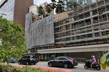 KERJA PENINGKATAN: Masjid Bencoolen yang baru nanti akan mempunyai reka bentuk yang lebih Islamik, ruang yang luas, kemudahan mesra Muslim di apartmen kediaman dan kedai komersil halal.- Foto MASJID BENCOOLEN