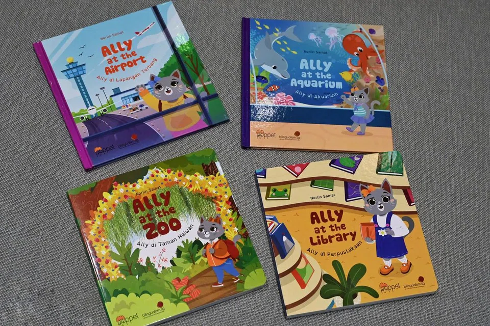 BUKU-BUKU DALAM SIRI 'ALLY'S ADVENTURES': Kanak-kanak gemar dengan siri 'Ally's Adventures' yang memaparkan tempat-tempat yang unik di Singapura. 