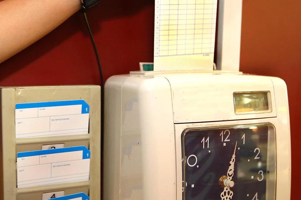 Waktu Pejabat, sajak, Muhamamad Faizal Jamil