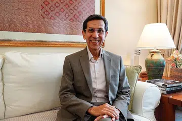 KONGSI PANDANGAN HUBUNGAN SILANG AGAMA: Haji Mohd Alami Musa berkata, hubungan silang agama di Singapura masih kukuh meskipun dalam keadaan mencabar pandemik Covid-19. - Foto BH oleh FAKHRURADZI ISMAIL