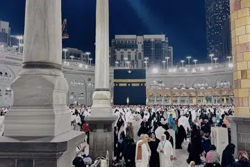 Arab Saudi telah menggantung keperluan vaksin meningitis bagi jemaah umrah. Keputusan itu disampaikan melalui surat pekeliling rasmi yang dihantar kepada semua syarikat penerbangan yang beroperasi di lapangan terbang kerajaan, termasuk pengangkutan swasta.