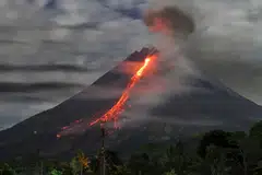 KEGIATAN MENINGKAT: Kegiatan Merapi meningkat sedikit sejak beberapa hari lalu, tetapi peningkatan seperti itu sering berlaku di Merapi.