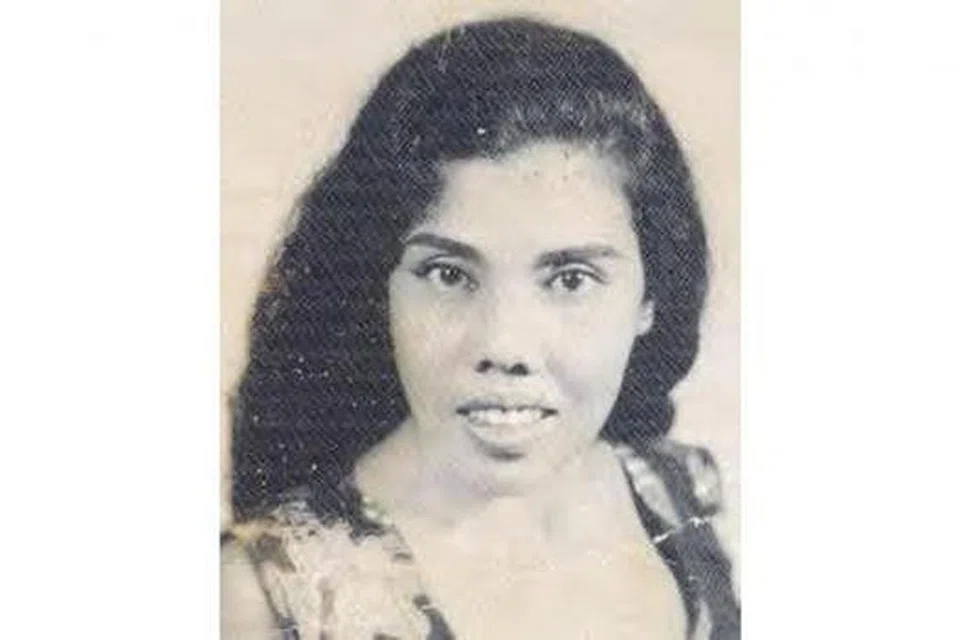 JAH LELAWATI: Beliau (meninggal 1979) dipercayai menyertai Asas '50 pada usia lewat 20-an dan merupakan pelakon bangsawan asal Medan. Beliau juga gigih menghasilkan karya dalam bentuk cerpen dan skrip drama radio dan televisyen, pernah berlakon dalam filem dan dianggap sasterawan wanita perintis. - Foto fail