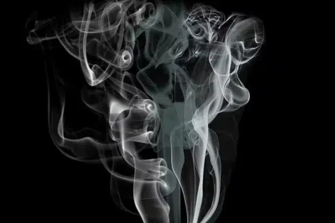 CUKAI BARU E-ROKOK: Indonesia telah menetapkan cukai tambahan pada 10 peratus daripada tarif eksais untuk rokok elektronik.