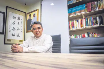 USTAZ DR MOHAMED ALI: Kerjasama antara pemerintah dengan asatizah setempat telah membuahkan hasil baik dalam program pemulihan keagamaan di sini selain pembentukan RRG pada April 2003. - Foto BH oleh SYAMIL SAPARI