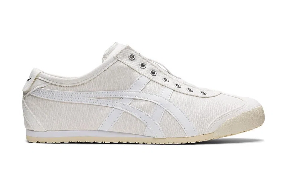 Dengan bentuk langsing yang diilhamkan dari era 1960-an, Mexico 66 adalah kasut ‘sneaker’ yang boleh dipakai sama ada di tempat kerja atau ketika bersantai.