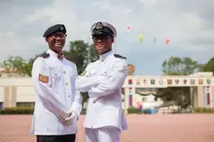 Adik-beradik kembar Sarjan Ketiga (3SG) (NS) Iryan Hidayat Nor Mohammad dan 3SG (NS) Irfan Hidayat Nor Mohammad menyokong satu sama lain dalam perjalanan Perkhidmatan Negara (NS) mereka. 