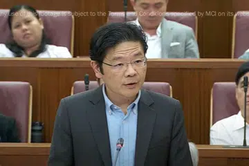 Timbalan Perdana Menteri (DPM), Encik Lawrence Wong, berkata Presiden tidak boleh menyimpan sebarang ganjaran atau manfaat yang berhubung dengan pelantikan mereka dalam kapasiti peribadi.